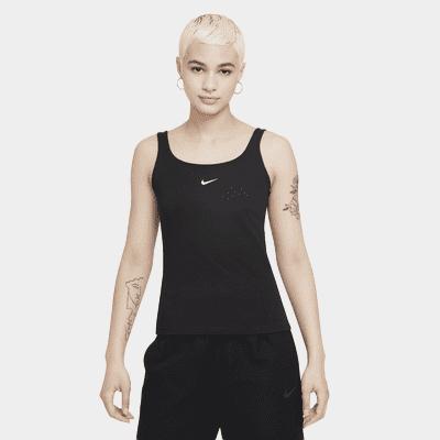 Nike Sportswear Essential