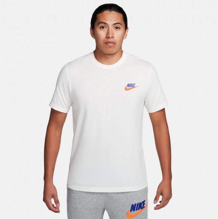 Nike Sportswear Club+ Men's T-Shirt
