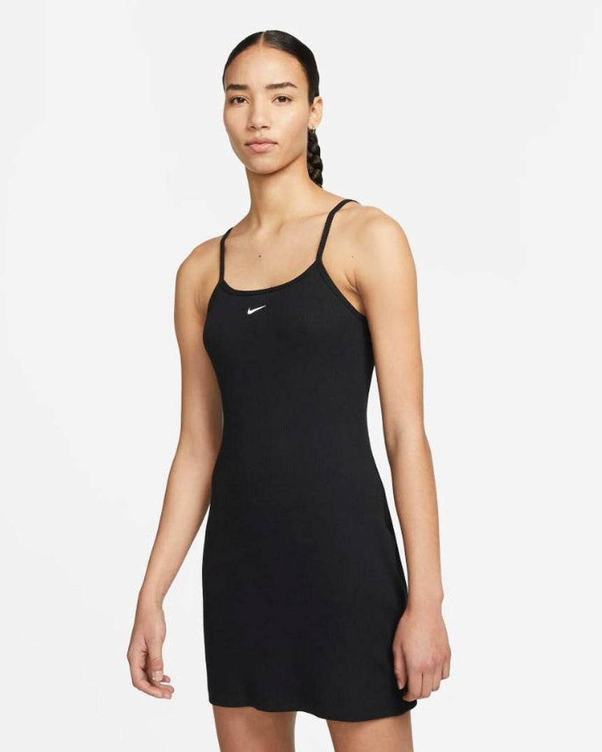 Nike Sportswear Essential