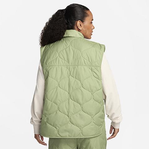 Nike Sportswear Essentials