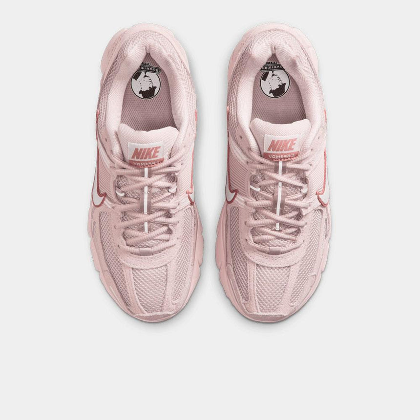 Zapatilla Nike Zoom Vomero 5 - Mujer