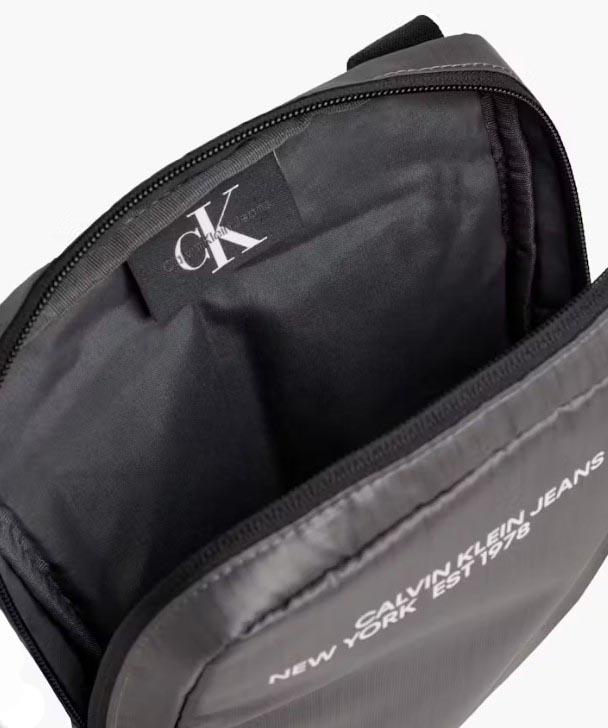 Calvin Klein Sport Essentials Reporter18 P