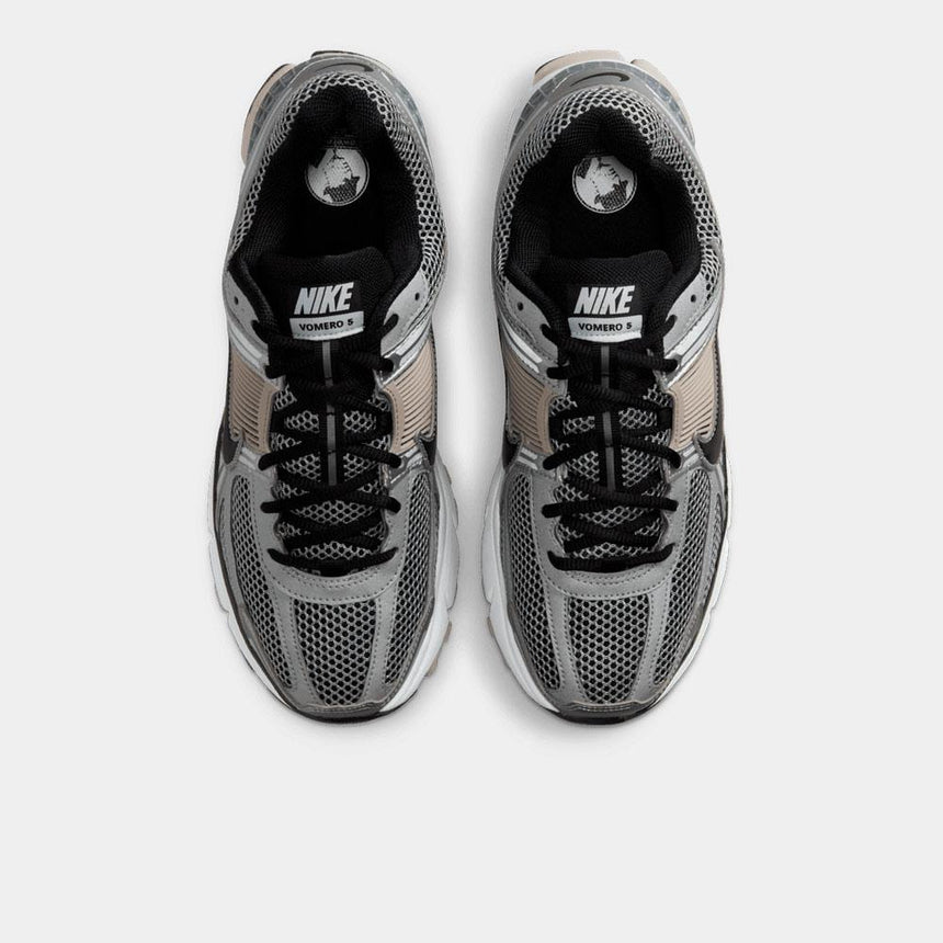 Zapatilla Nike Zoom Vomero 5 - Hombre