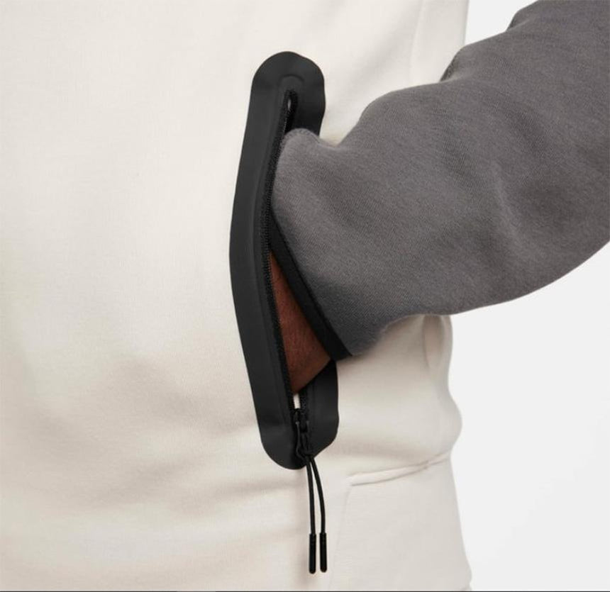 Nike Sportswear Tech Fleece