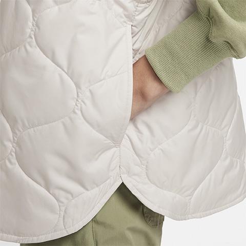 Nike Sportswear Essentials