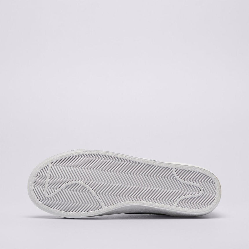 Nike Blazer Mid '77 Women's Shoes
