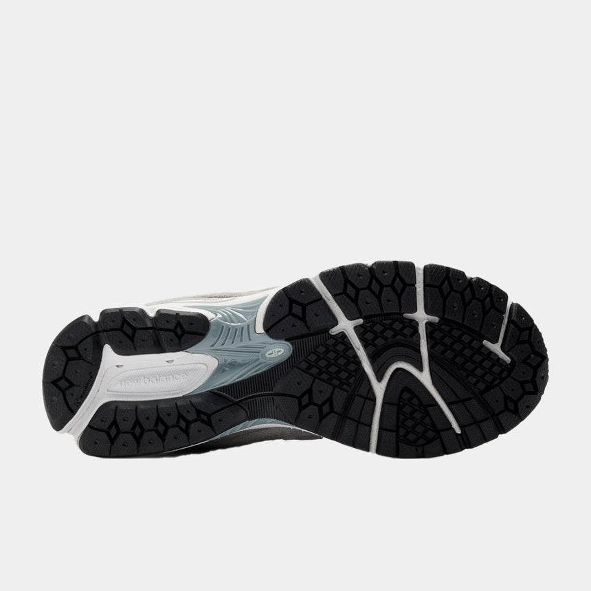 Zapatilla New Balance 2002r