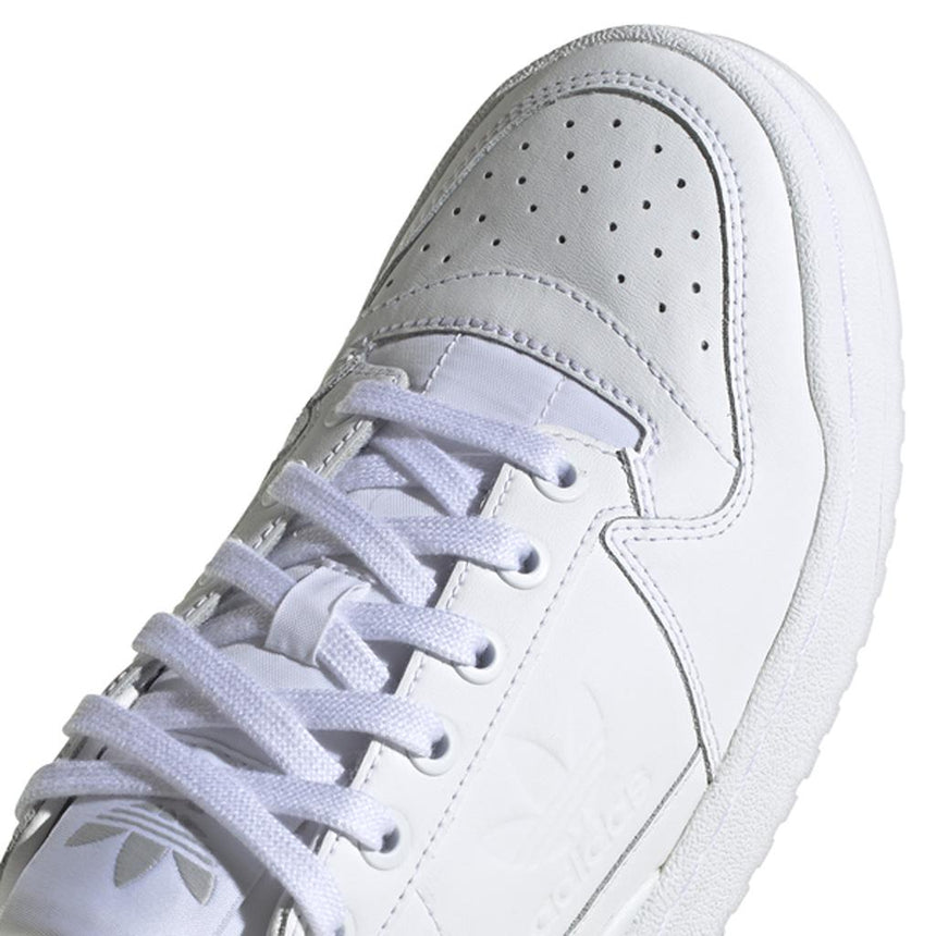 Forum Bold W